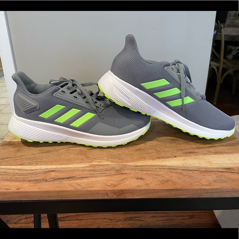 Grey/neon green boys Size 5 Adidas sneakers.